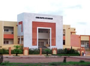 Mali – Recours contre la dissolution des partis politiques : Un procès sous tension à nouveau renvoyé