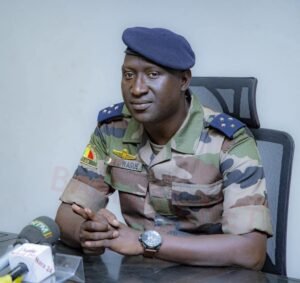 Gao: le ministre WAGUE à l’écoute des autorités et légitimités traditionnelles